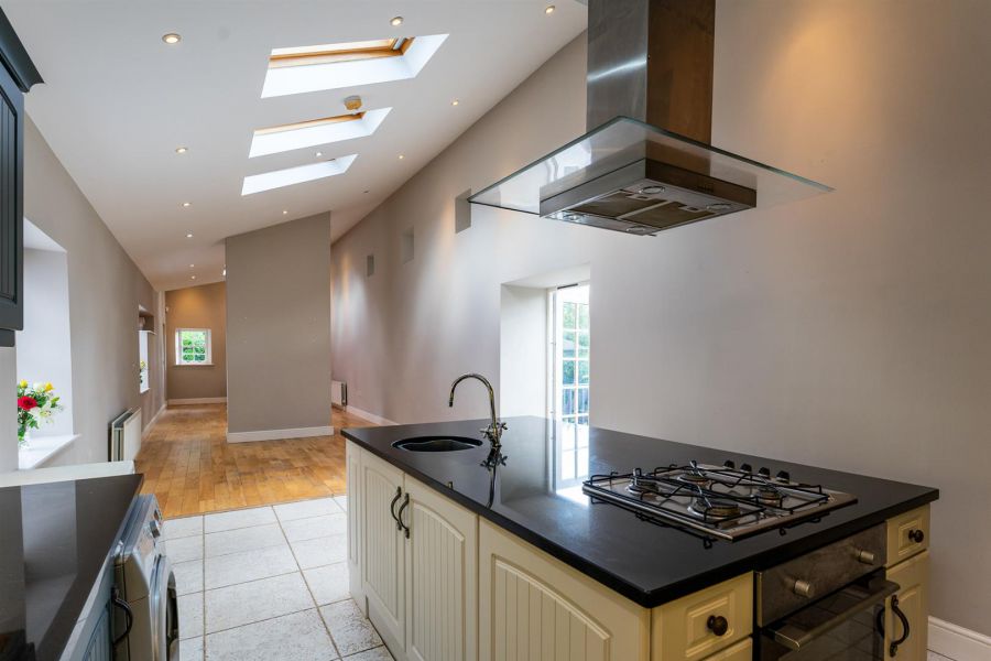 3 Manor Farm Court