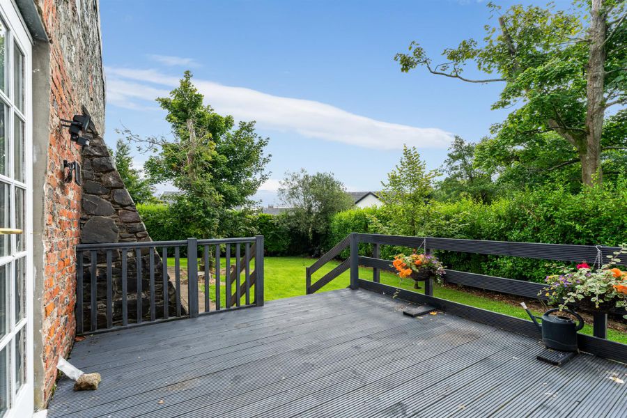 3 Manor Farm Court