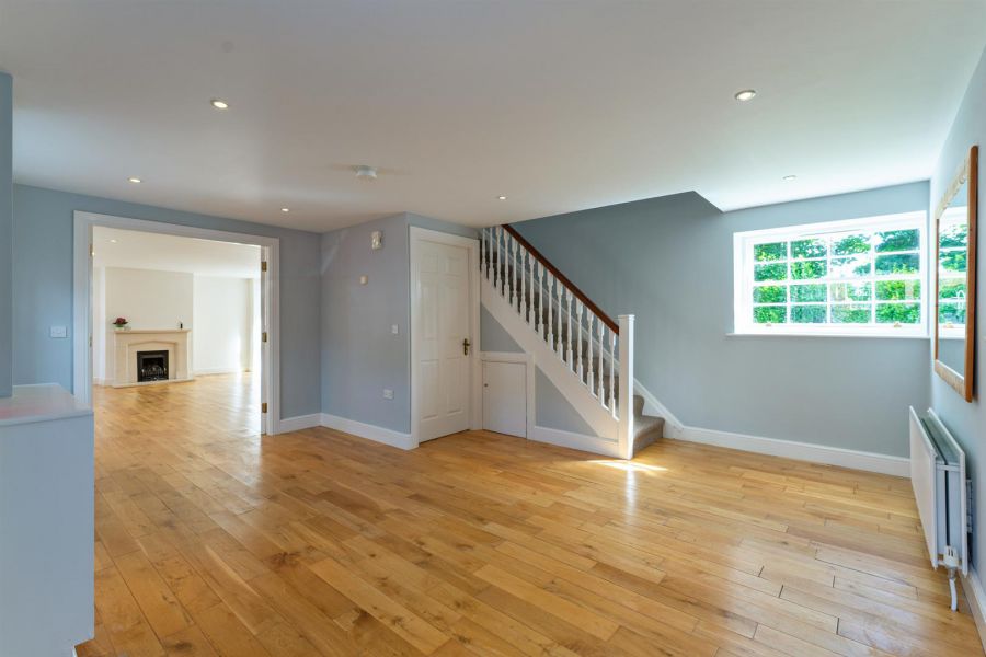 3 Manor Farm Court