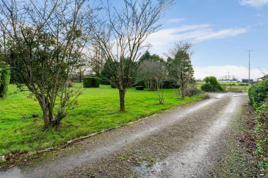 Hawthorn Lodge, 277 Killaughey Road