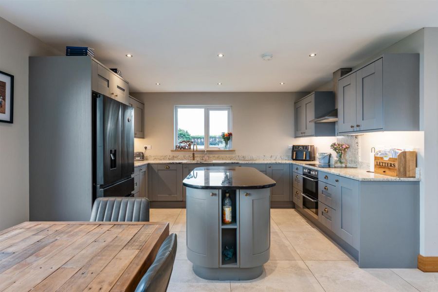 Seaview, 1 Ballywhiskin Road