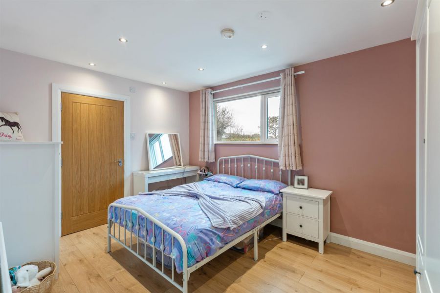 Seaview, 1 Ballywhiskin Road