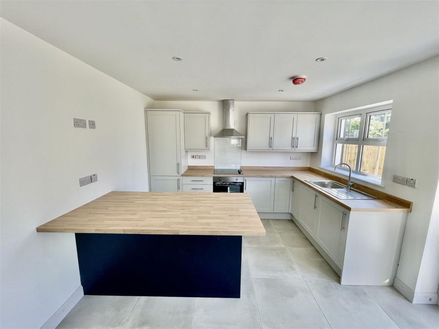 1a Seahaven Drive