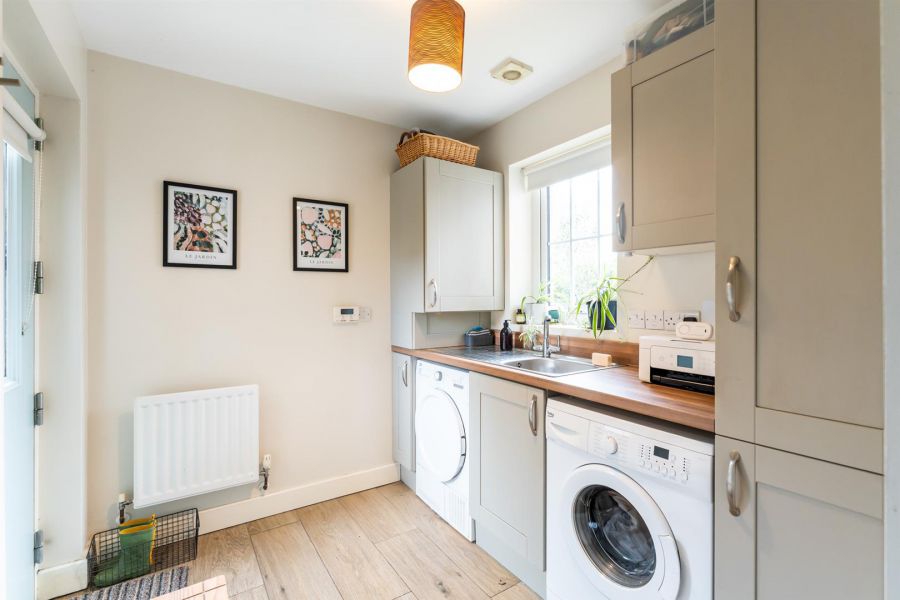 4 Rocklyn Lane