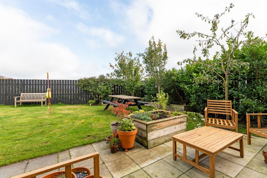 4 Rocklyn Lane