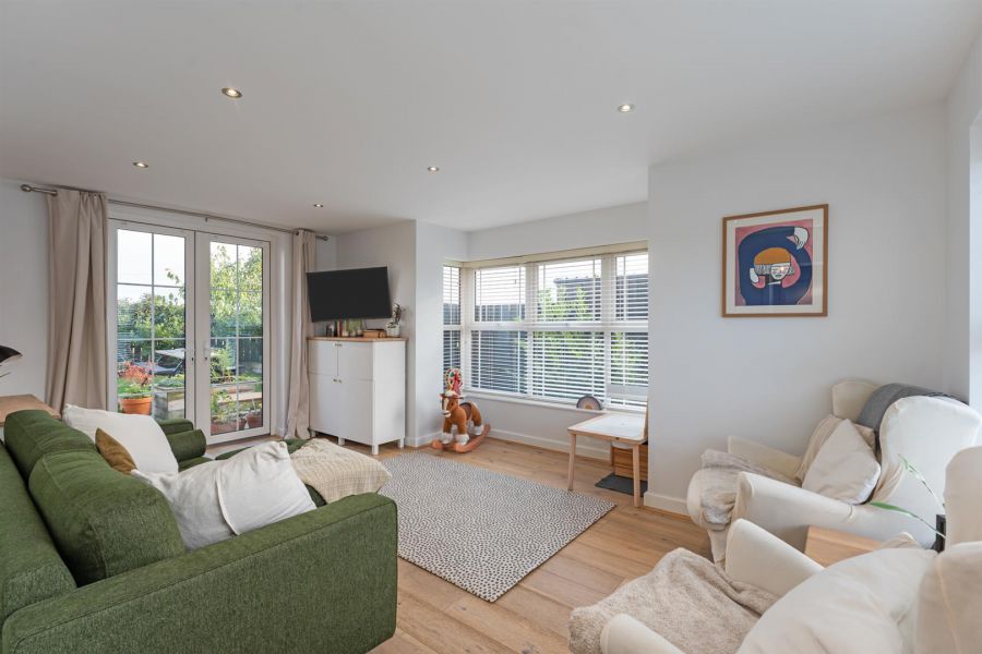 4 Rocklyn Lane