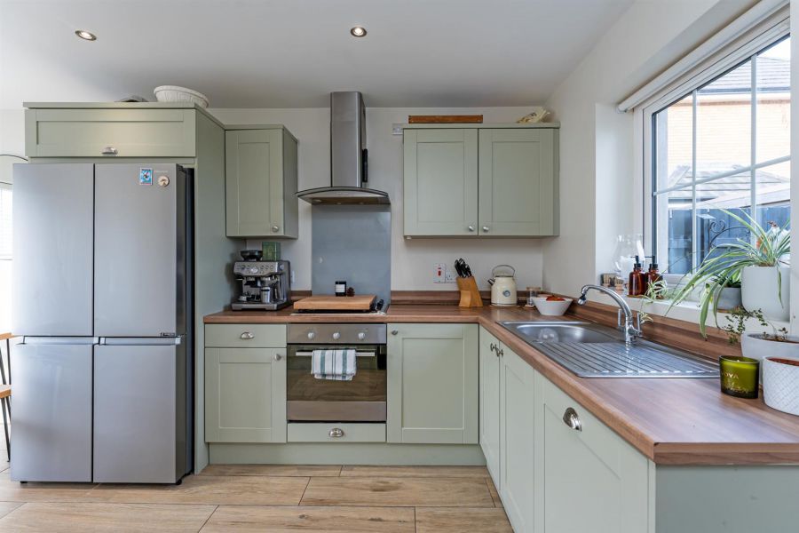 4 Rocklyn Lane