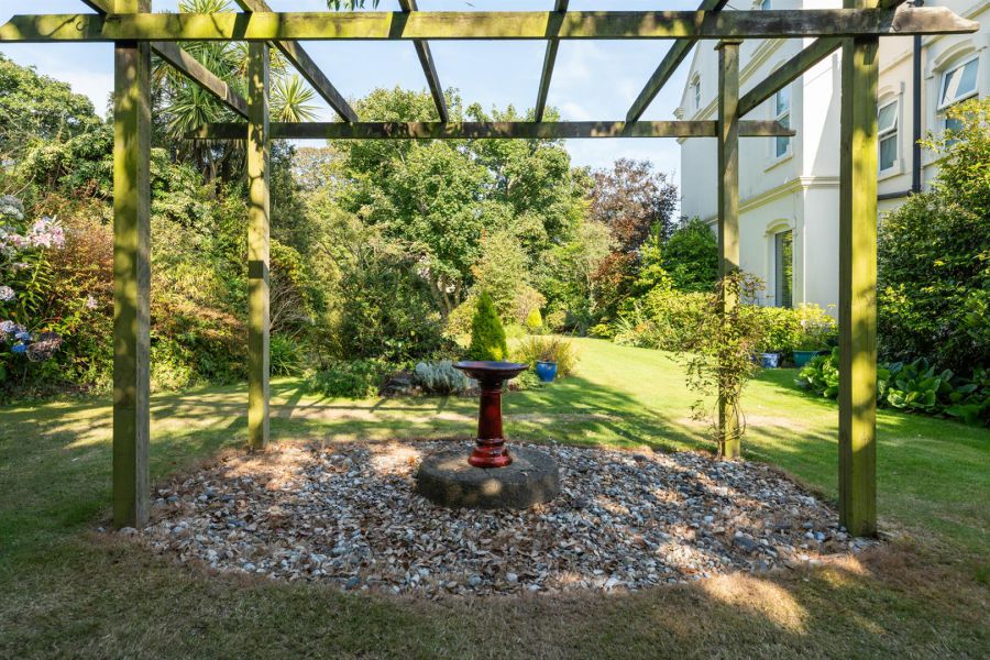 Bodifyr, 1 Park Avenue