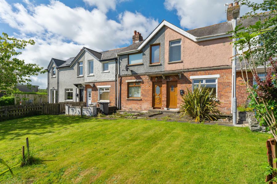 5 Castle Hill,ballywalter, BT22 2PS