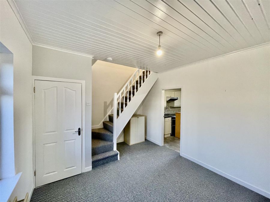 5 Castle Hill