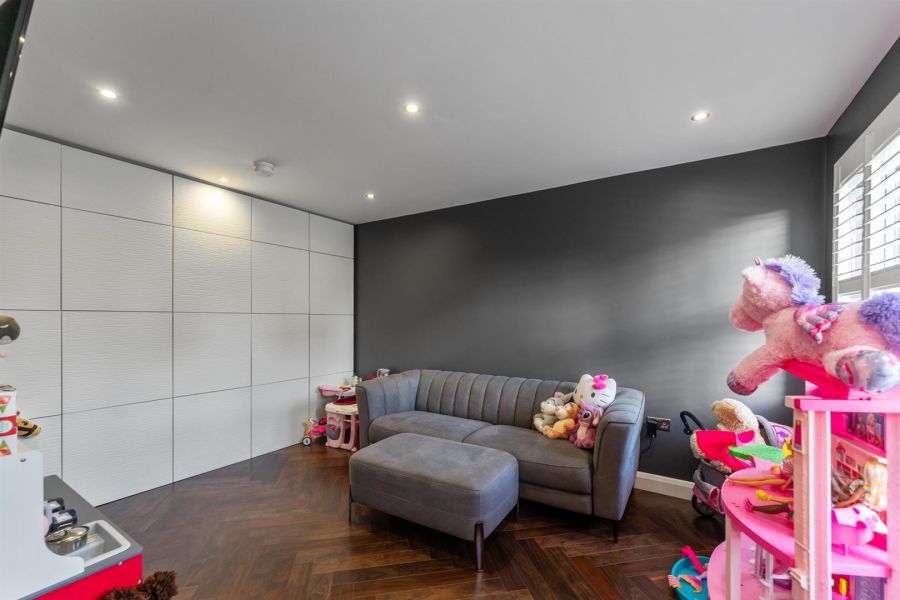 7 Cornmill Walk