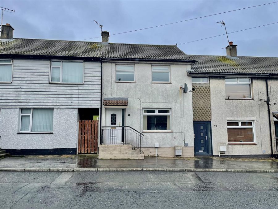 69 Moat Street