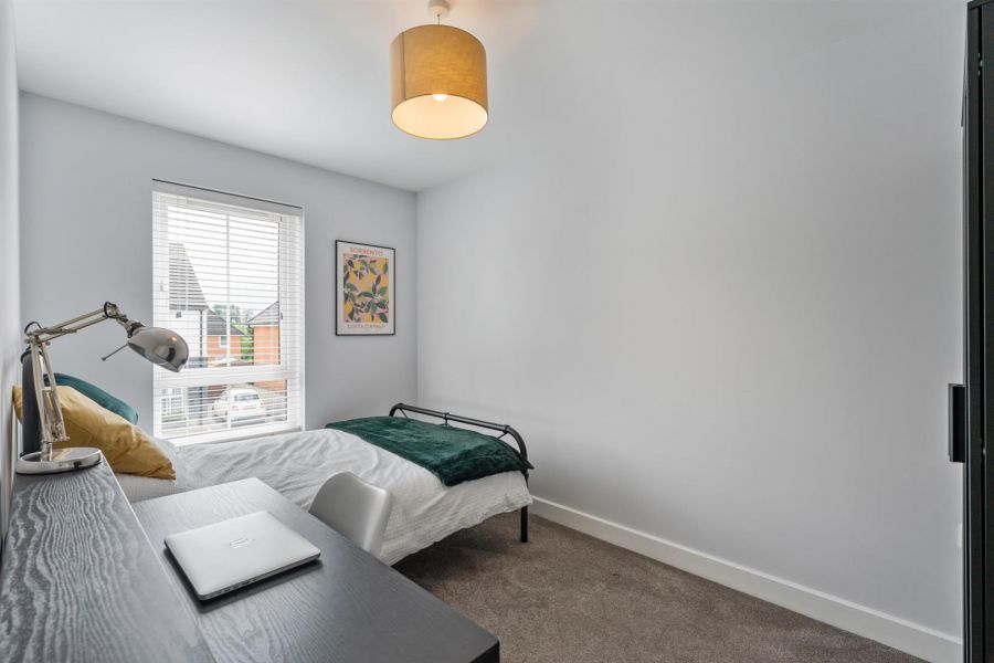 4 Rocklyn Crescent