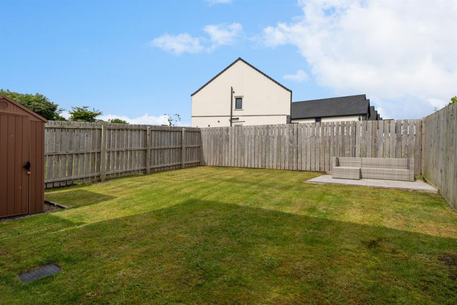 4 Rocklyn Crescent