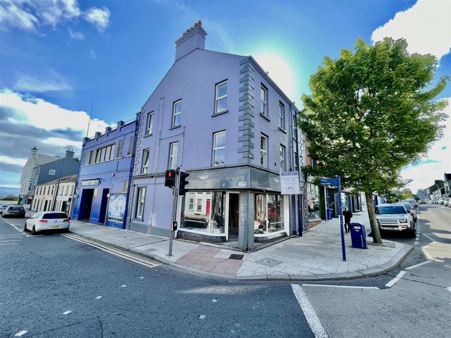 2 High Street