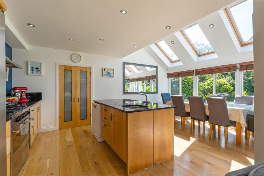10 Stockbridge Road 10 Stockbridge Road