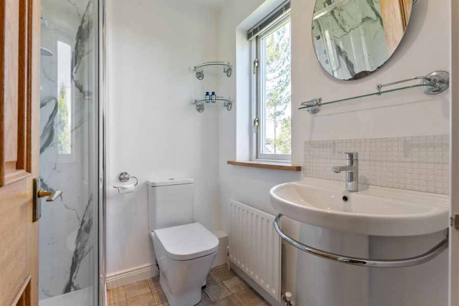 10 Stockbridge Road 10 Stockbridge Road