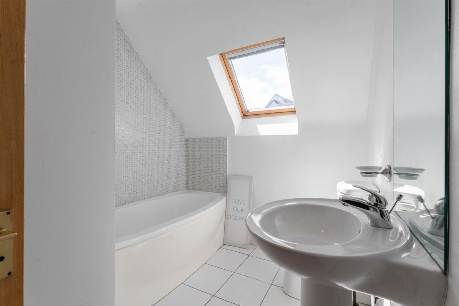 10 Stockbridge Road 10 Stockbridge Road