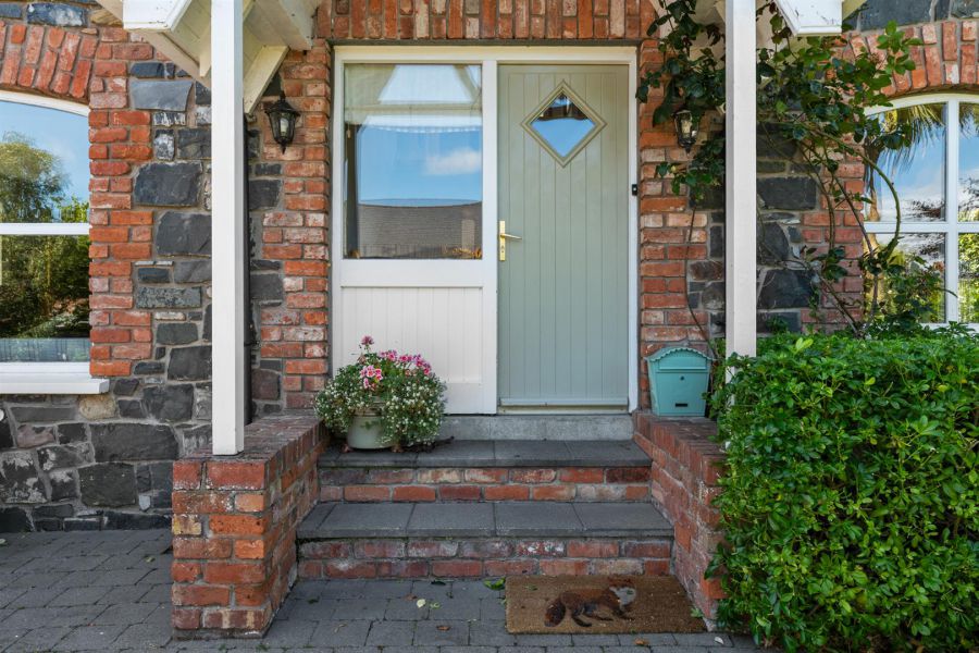 10 Stockbridge Road 10 Stockbridge Road