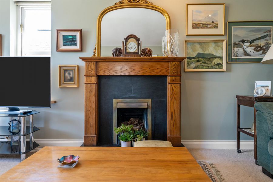 10 Stockbridge Road