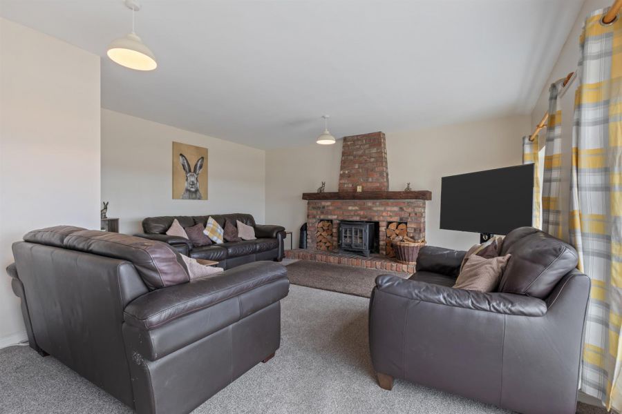 160 Whitechurch Road