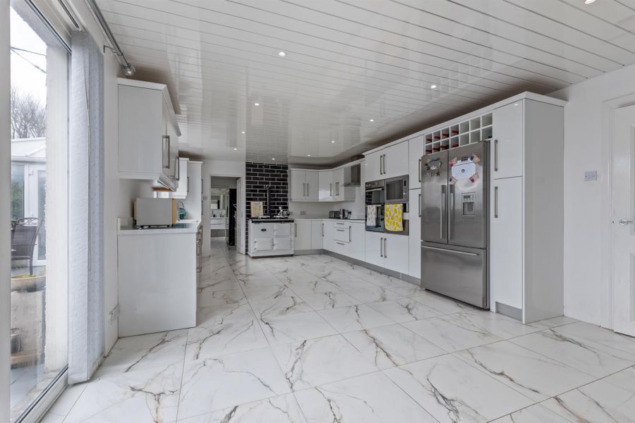 160 Whitechurch Road