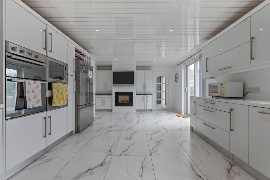 160 Whitechurch Road