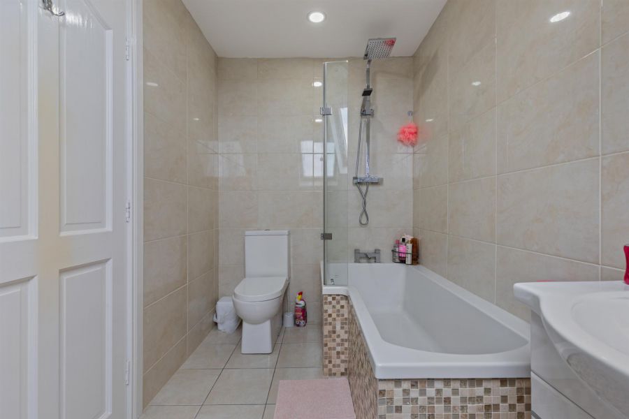 160 Whitechurch Road