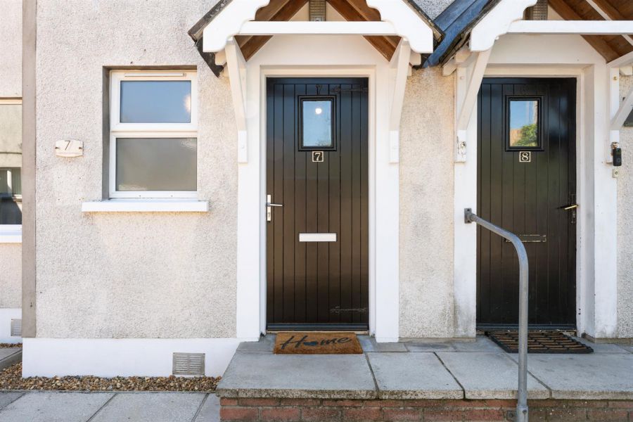 7 Coastview Cottages