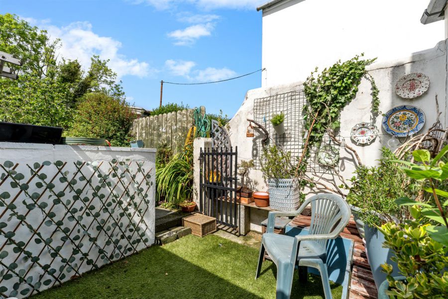 8 Northfield Road