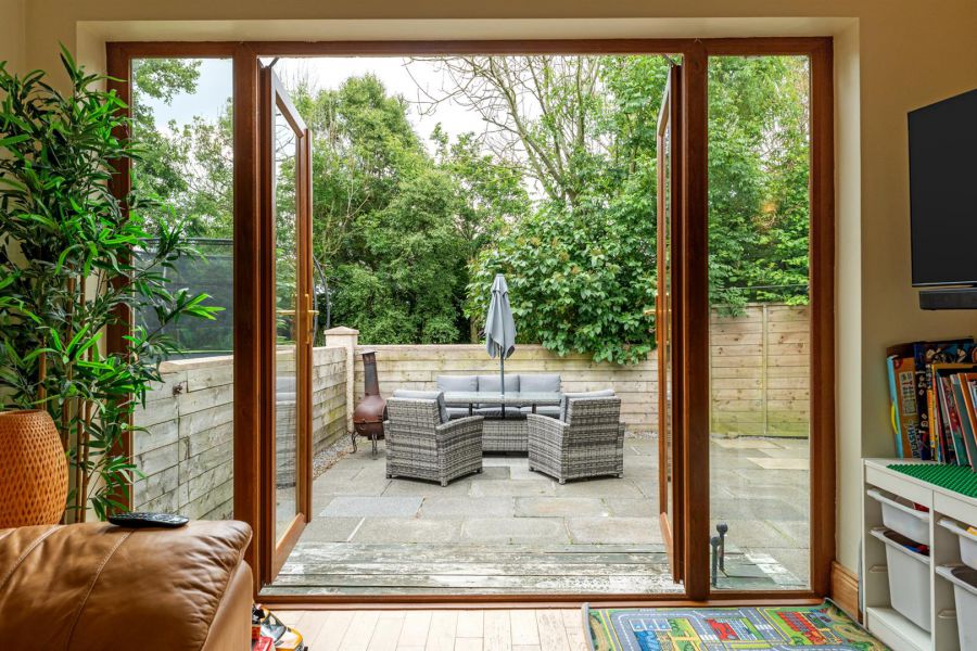 7 Tullykevin Road