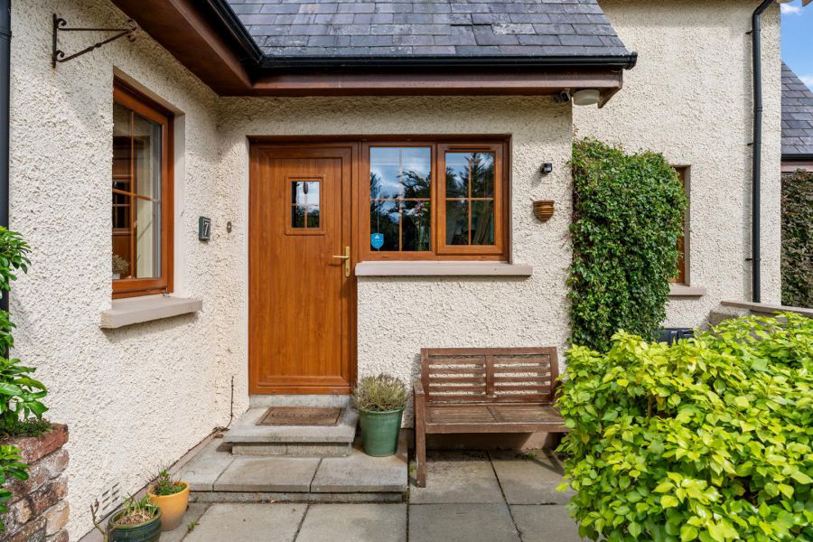 7 Tullykevin Road
