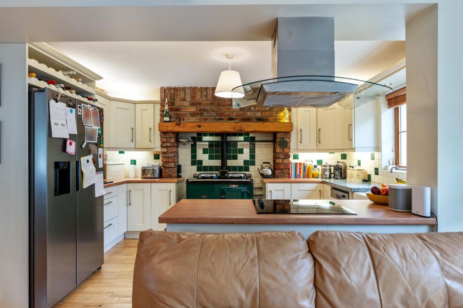 7 Tullykevin Road