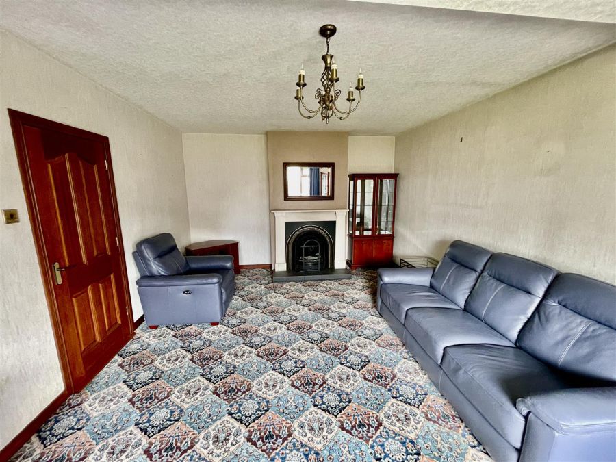 25 Cloughey Road