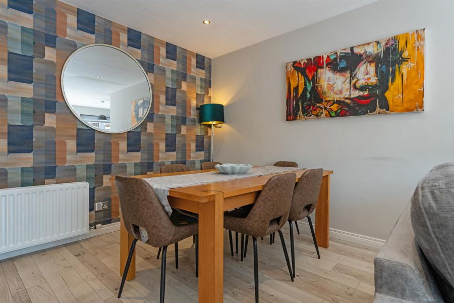 76a Warren Road