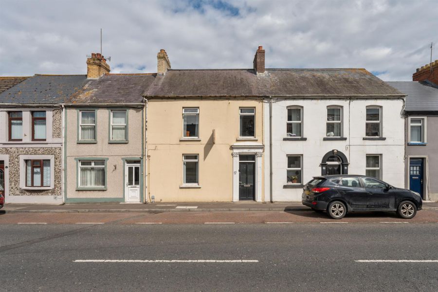 17 Main Street