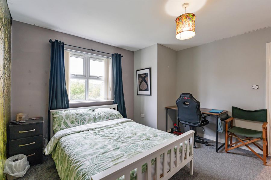30 Demesne Avenue