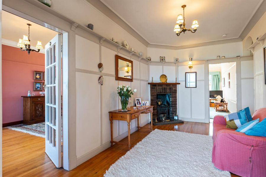 118 Warren Road