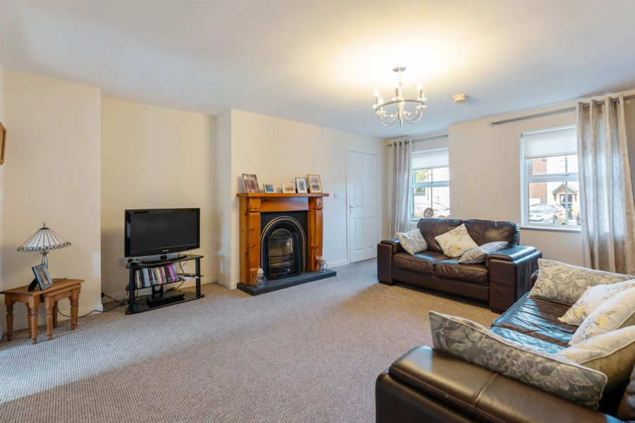 19 Cornmill Way