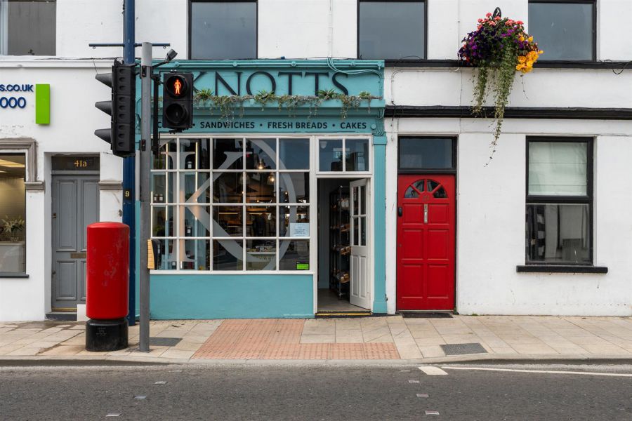 37 High Street