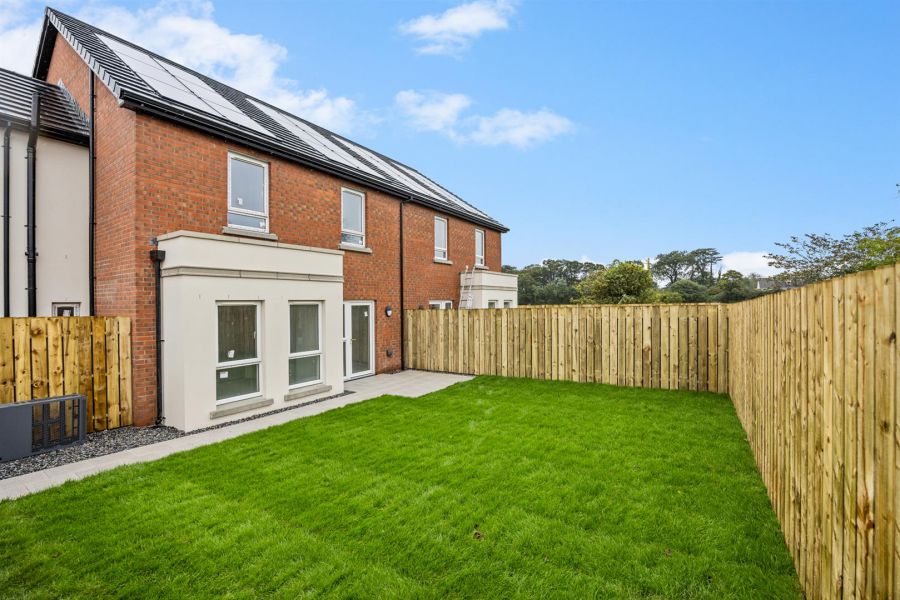 Acer, Site 192 High Trees (Ground Floor Apt)