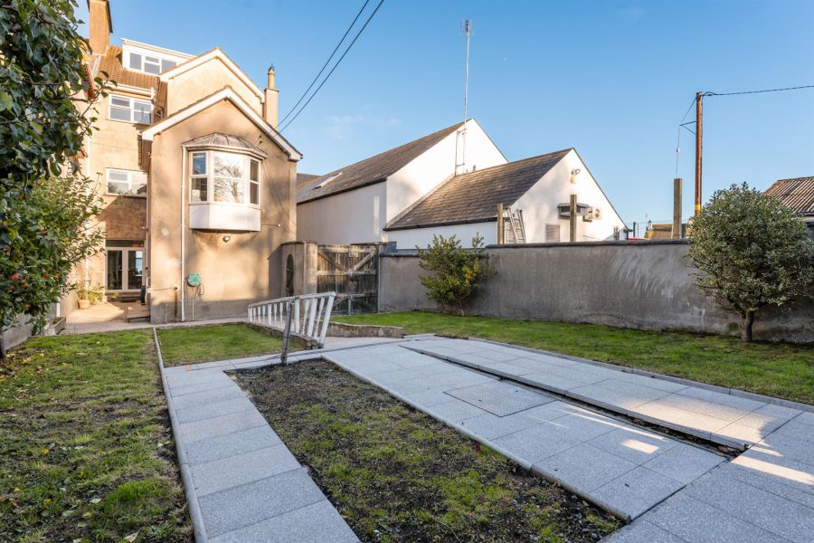 Danesfort, 21 Shore Street