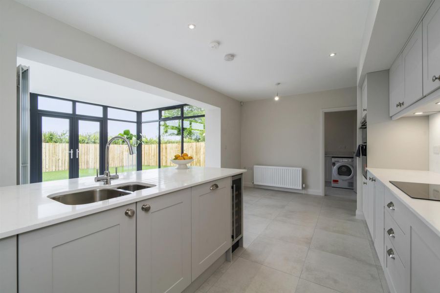 Pine, Site 199 High Trees (Including Sunroom)