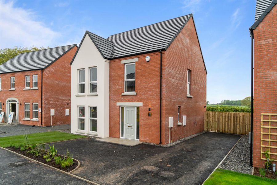 Pine, Site 199 High Trees (Including Sunroom)