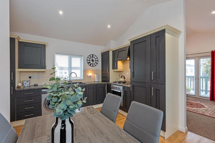 26 Kingfisher Way