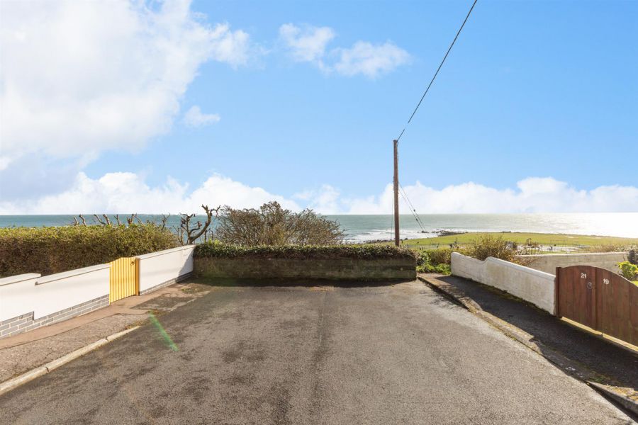 13 Gloucester Avenue