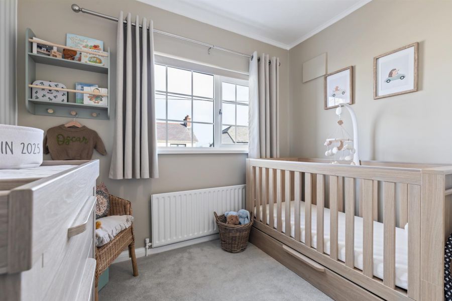 13 Gloucester Avenue