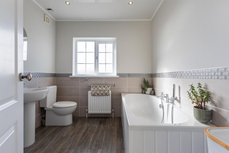 13 Gloucester Avenue