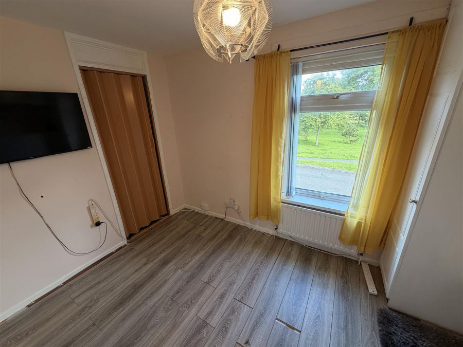 14 Barnagh Park