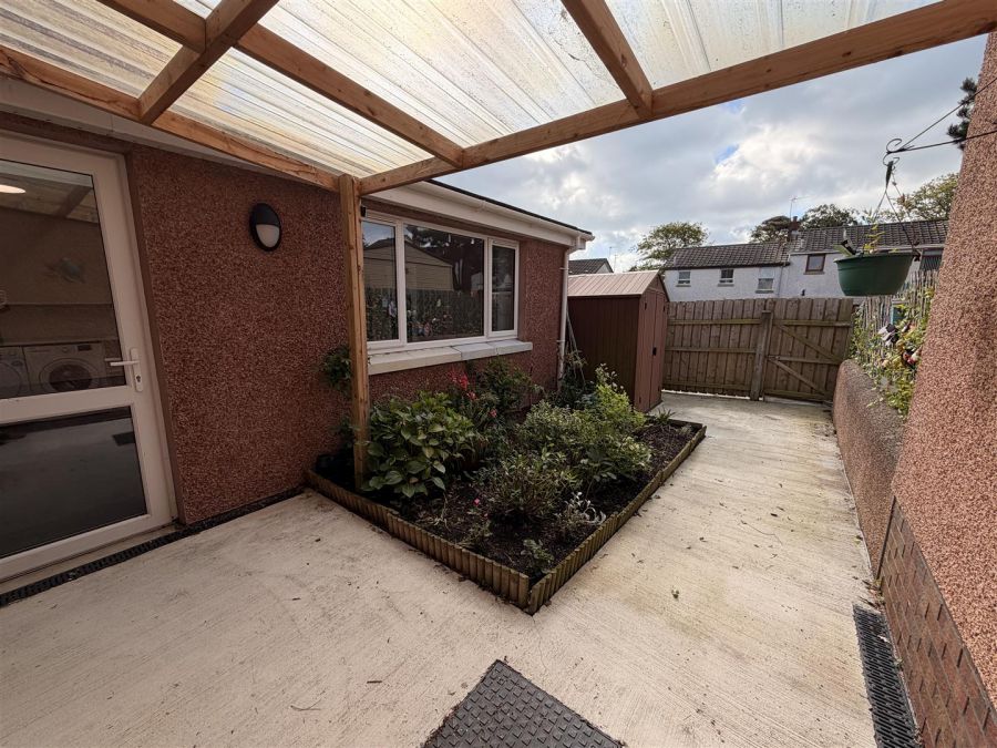 14 Barnagh Park
